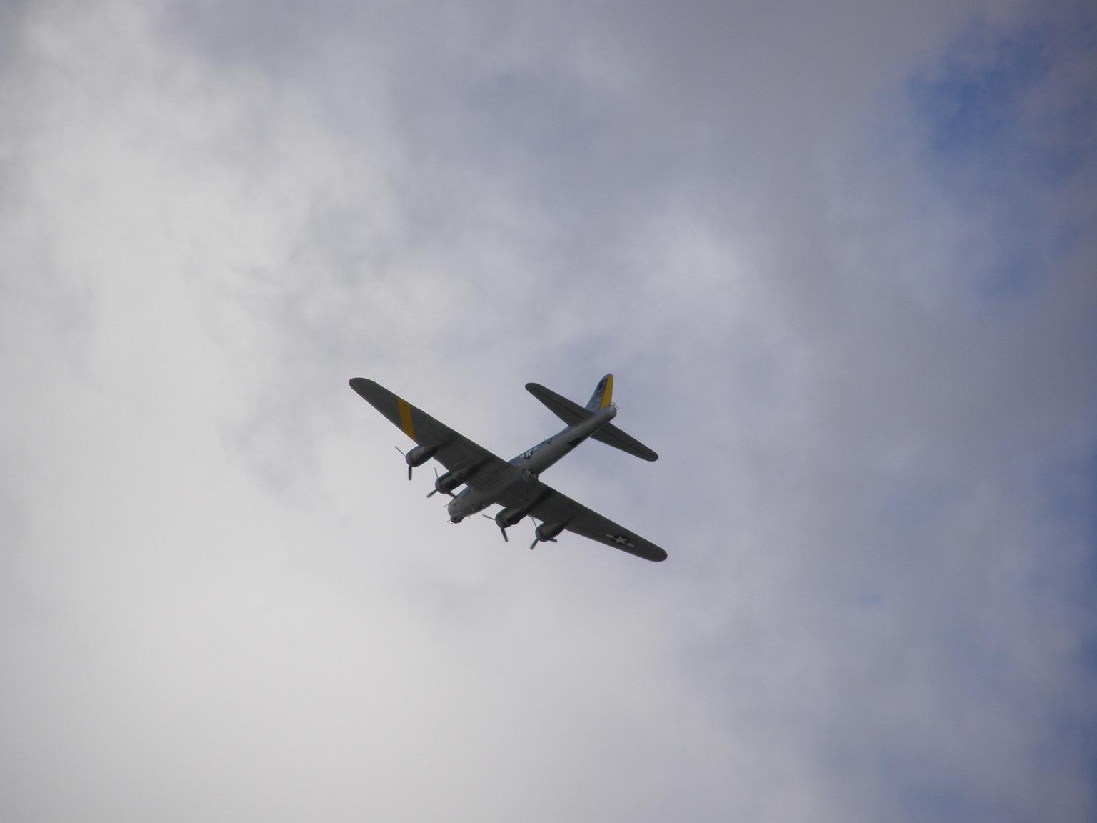 “LIBERTY BELLE” B17 HAS MIRACLE COMEBACK